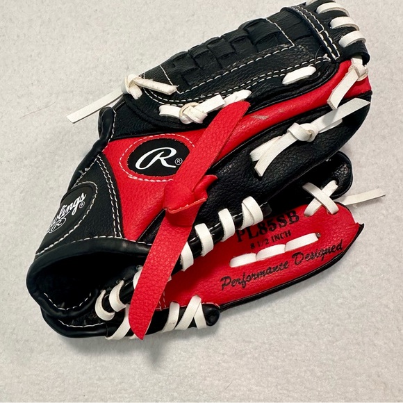 Youth Rawlings Players Series T-ball glove & Under Armour batting gloves - Picture 2 of 9